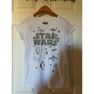 NWT Youth Girl XL Vintage Star Wars T-shirt with Penguin print